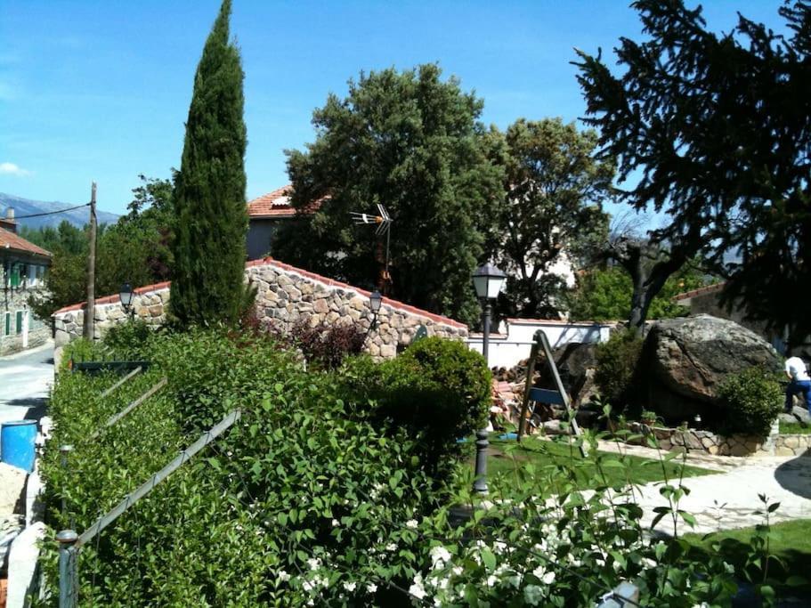 Casa De Cucu Navaluenga Villa Avila Exterior photo